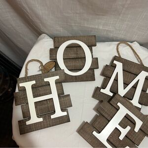 Barnyard Designs HOME NWT